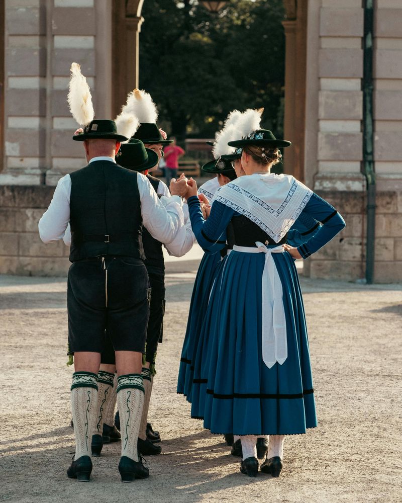 Maibaumfeste im Zwergerlland