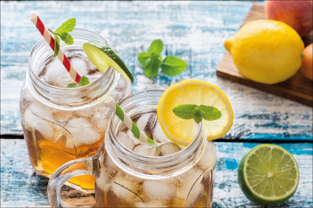 Selbstgemachte Zitronen-Minz-Limonade