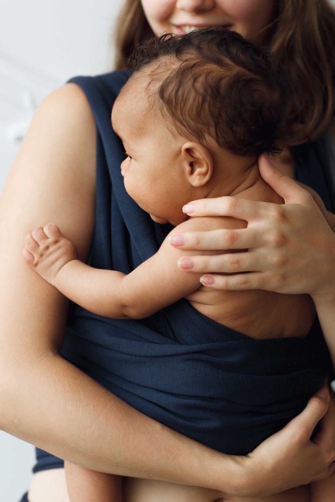 Baby Tragehilfen - Geborgenheit & Halt fürs Leben