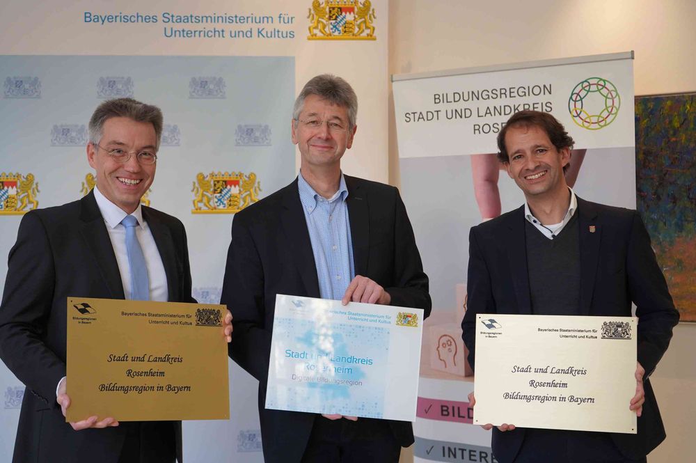 Zukunftssicher aufgestellt: Stadt und Landkreis Rosenheim werden "(Digitale) Bildungsregion"