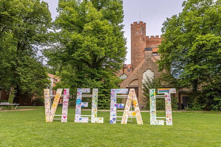 Burg Schwaneck goes Bio und noch viel mehr