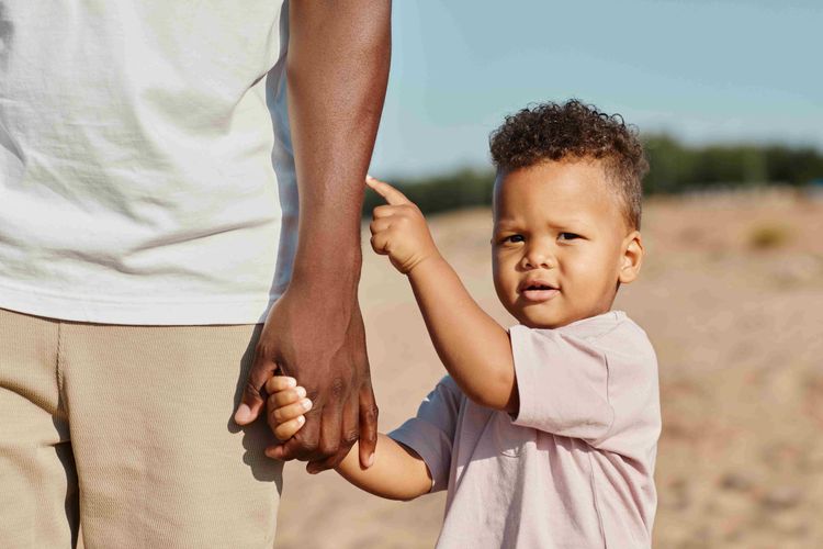 Alleinerziehend? Wir packen’s an – Mit neuen Perspektiven für Familien!