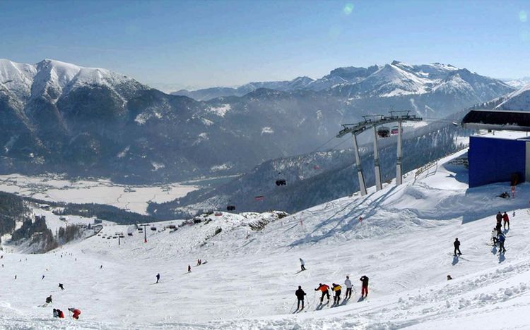 Willkommen im Sonnenparadies Christlum in der Tiroler Bergwelt!