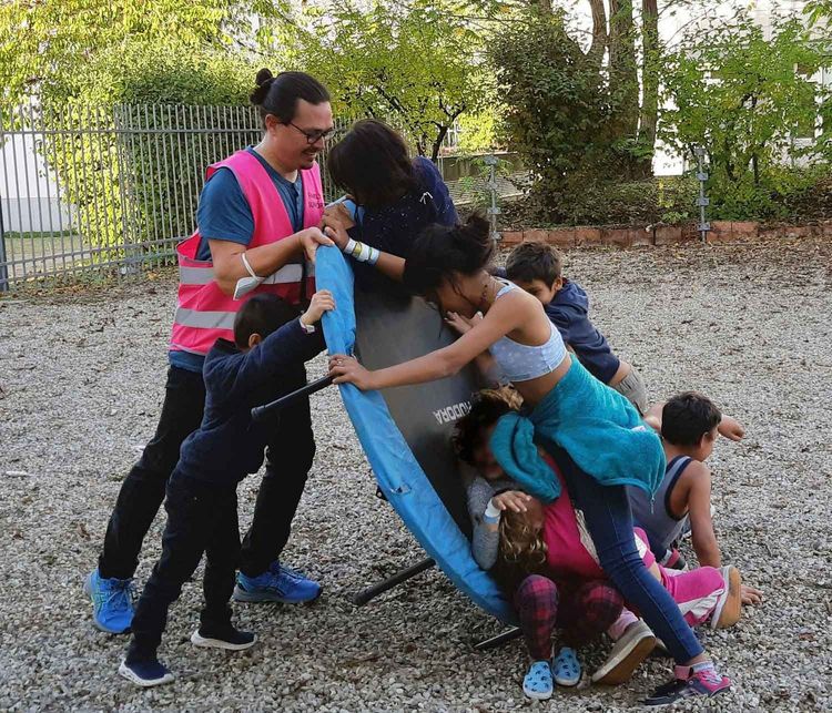 Spielaktionen für ukrainische Kinder: Ein paar Stunden Auszeit vom Fluchtalltag - Freiwillige gesucht