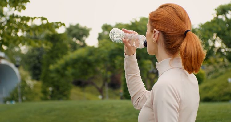 Wassereinlagerung nach Geburt: Wie lange dauert es, bis das Wasser aus dem Körper ist?