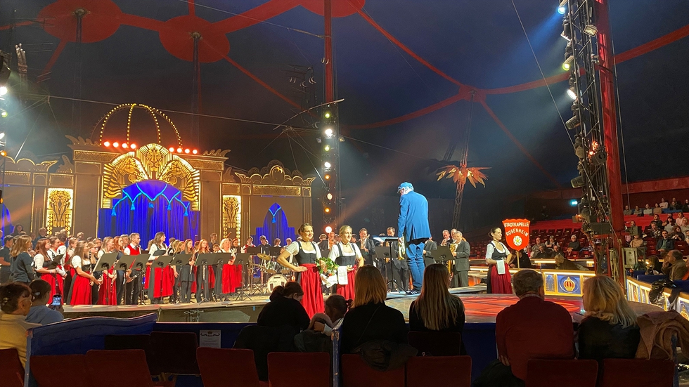 Circus Krone Eine wahnsinns Premiere in Rosenheim Zwergerl Magazin