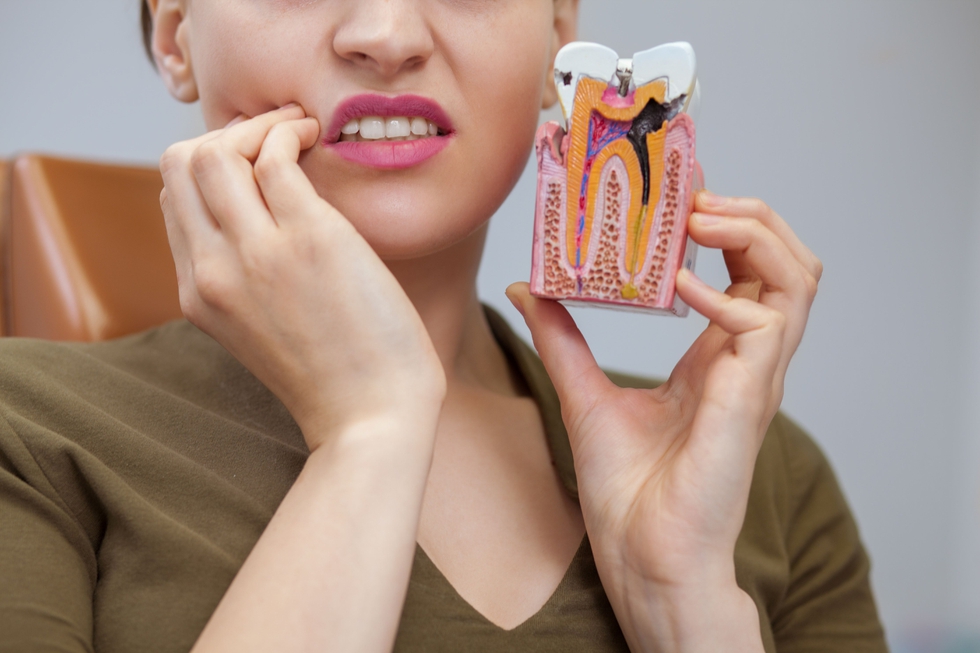 Patient_With_Tooth_Model_original_452097.jpg