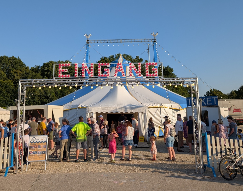 Zeltfest.jpg