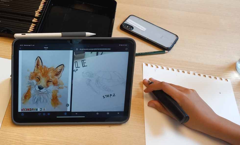 Tablet Art_Echo e.V. .JPG