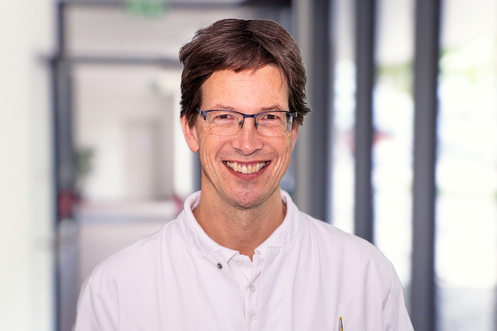 Buss_Neuer HG_Portraits_unschärfe.jpg