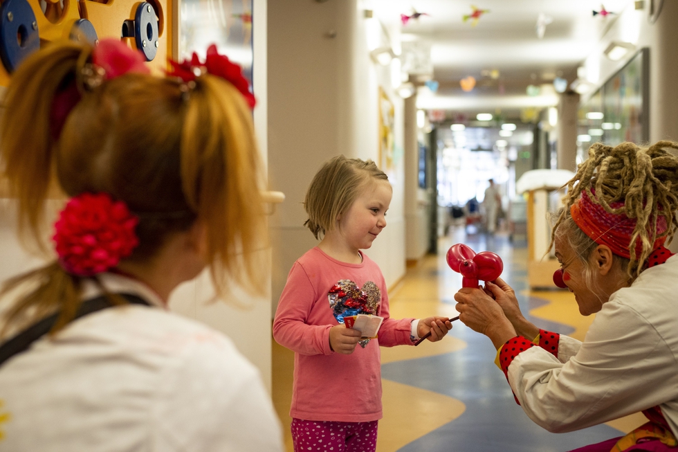 KlinikClowns bei Kindern_weltkindertag_sep.jpg