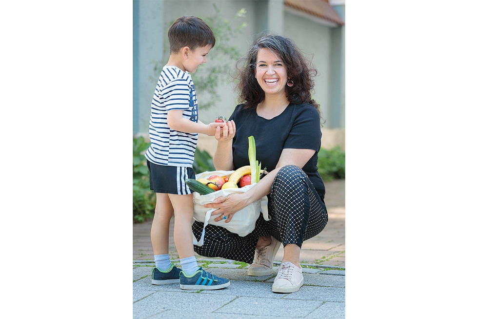 ComKitchen_Mamam und SOhn.jpg
