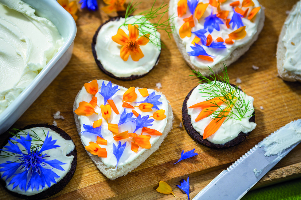 blumiges Butterbrot Grillsaison ©  Neudorfftxn-p.jpg