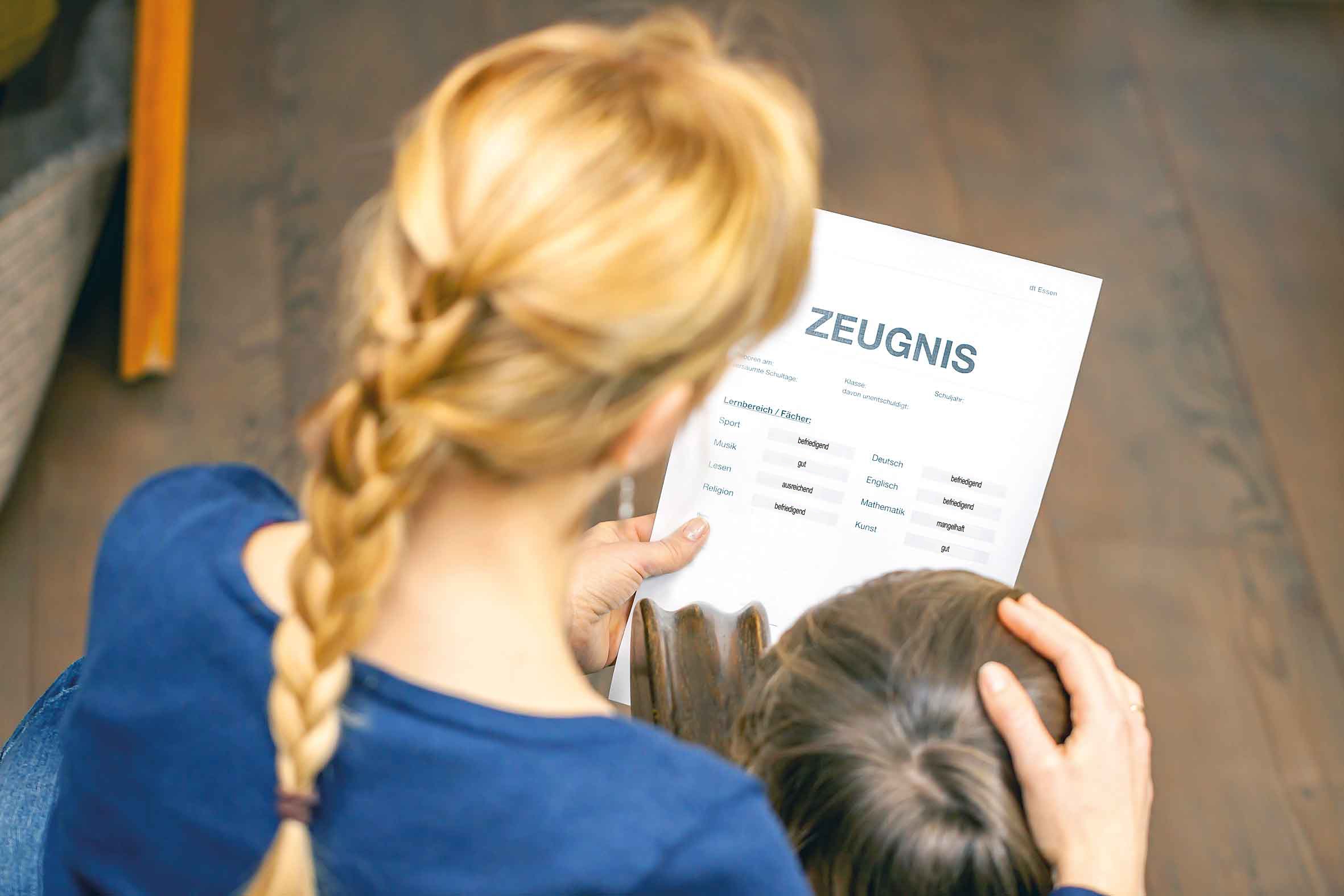 befriedigung Arbeitszeugnis prüfen? Anwalt Frankfurt erklärt, was drinsteht main image 0